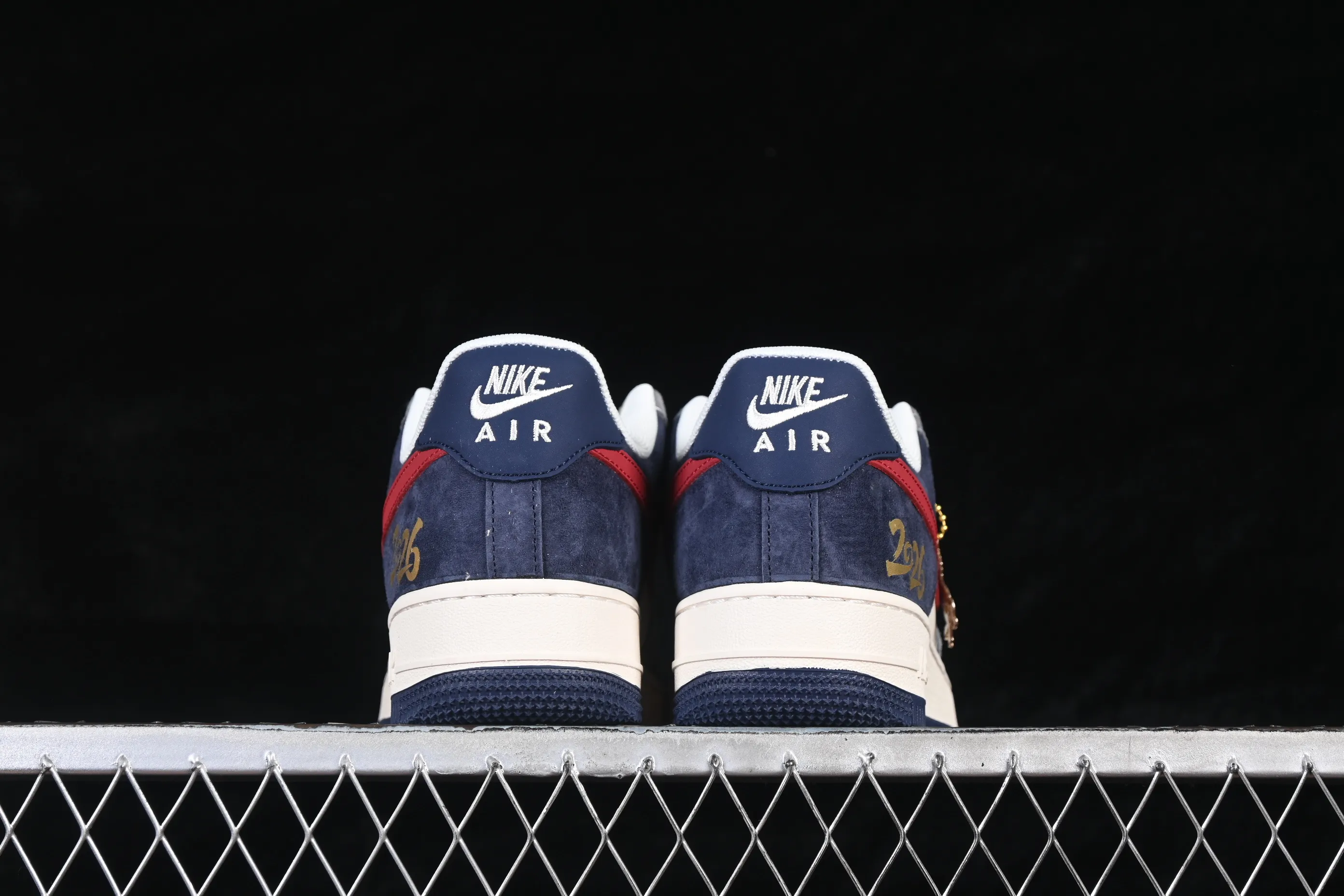 All Categories Nk Air Force 1 Air Force Series Nk Air Force 1 Low Air Force Low Nike Air Force 1'07 Low Red Navy Contrast Color Air Force One Low Casual Sneakers JP2026-153